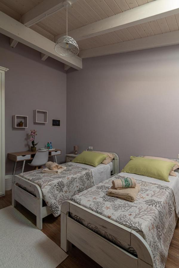 La Vecchia Dimora Bed & Breakfast Marrùbiu Екстериор снимка