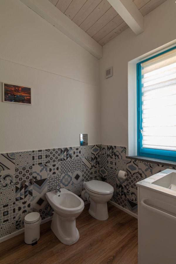 La Vecchia Dimora Bed & Breakfast Marrùbiu Екстериор снимка