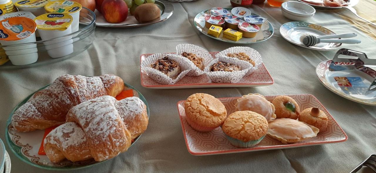 La Vecchia Dimora Bed & Breakfast Marrùbiu Екстериор снимка